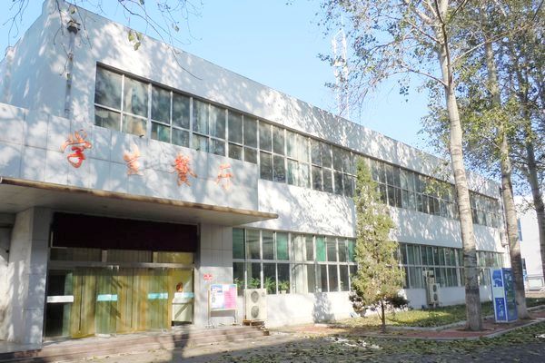 SDU canteen at hongjialou campus (1)